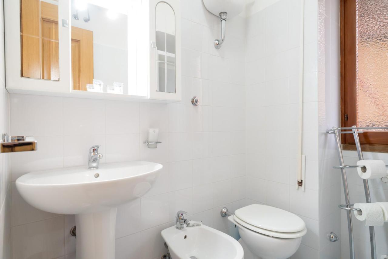 Apartament Magenta Collection Terrione 17 Rzym Zewnętrze zdjęcie